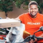 6 same-day delivery partners online stores use in the UAE